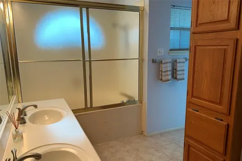 3100 75th Street 3 Galveston TX 77551
