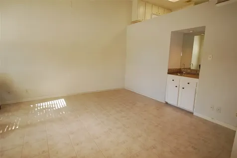 3100 75th Street 3 Galveston TX 77551
