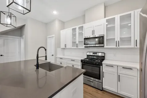 8451 Berry Brush Lane Houston TX 77022