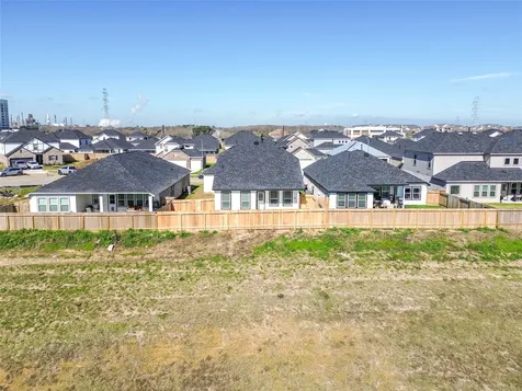2110 Sanders Brook Drive Baytown TX 77521