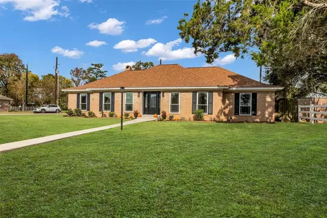 3518 Shore Shadows Drive Crosby TX 77532