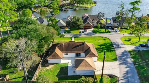 3518 Shore Shadows Drive Crosby TX 77532