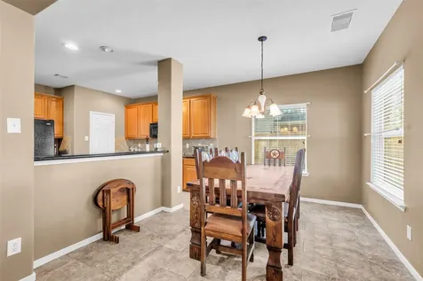 2710 Taos Trail Deer Park TX 77536