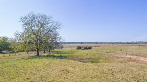 28 Acres Shaws Bend Road Columbus TX 78934