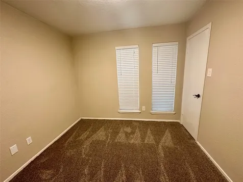 7646 Western Oak Lane Houston TX 77040