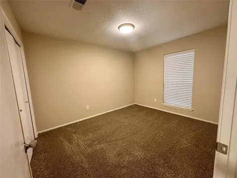 7646 Western Oak Lane Houston TX 77040