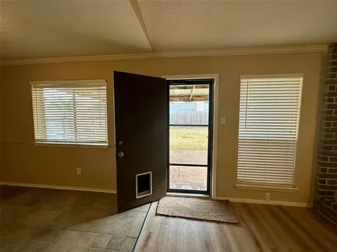 7646 Western Oak Lane Houston TX 77040