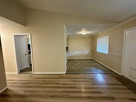 7646 Western Oak Lane Houston TX 77040