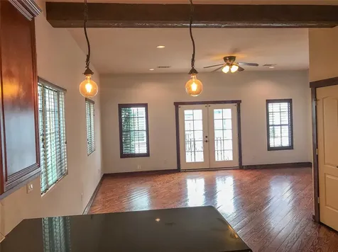 1432 W 21st Street F Houston TX 77008