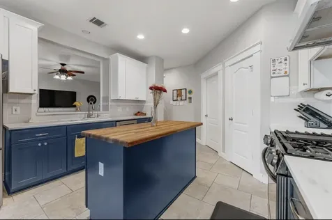 16234 Pine Thorn Drive Houston TX 77095