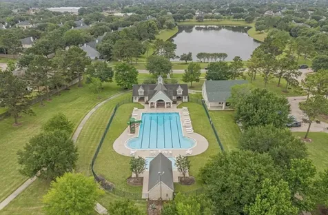16234 Pine Thorn Drive Houston TX 77095