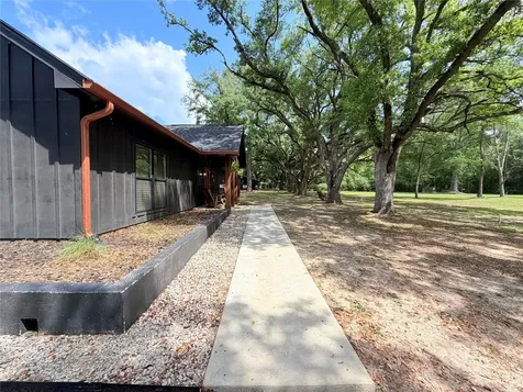 2950 County Road 4375 Woodville TX 75979