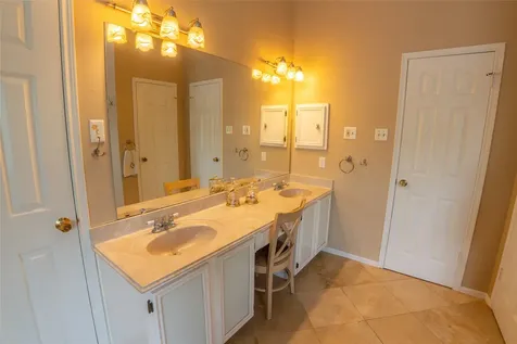 7902 Rothesay Chase Road Houston TX 77095