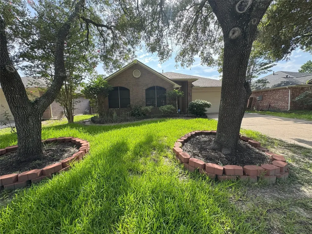 16323 Peach Orchard Drive Humble TX 77396