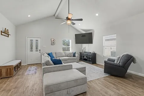 186 N Village Cove Loop Livingston TX 77351