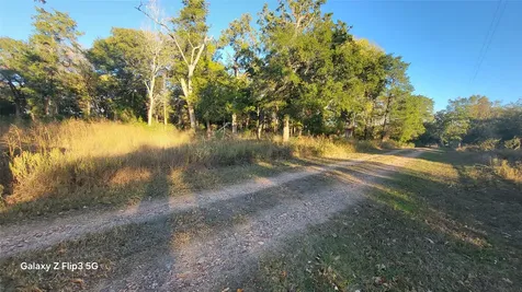 7538 Magnolia Lane New Ulm TX 78950