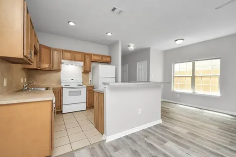6518 Nunn Street Houston TX 77087