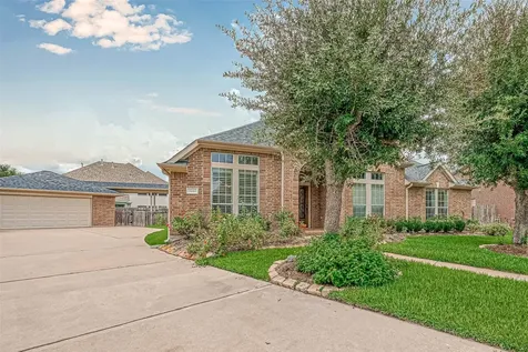 5242 Fountainbrook Lane Sugar Land TX 77479