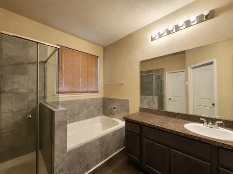 7447 Wheatley Gardens Drive Houston TX 77016