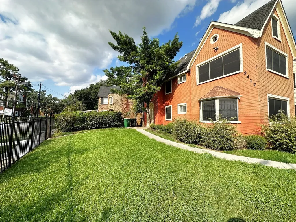 5417 Ennis Street 4 Houston TX 77004