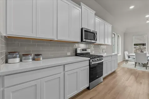 32302 Elmwood Manor Waller TX 77484