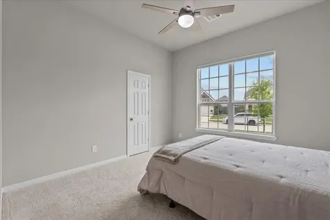 32302 Elmwood Manor Waller TX 77484