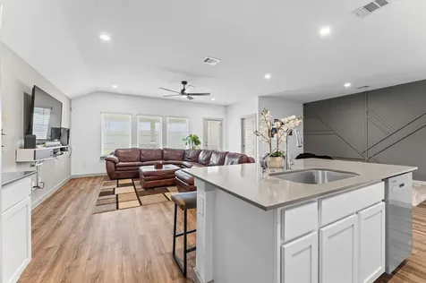 903 Curly Angora Court Rosharon TX 77583