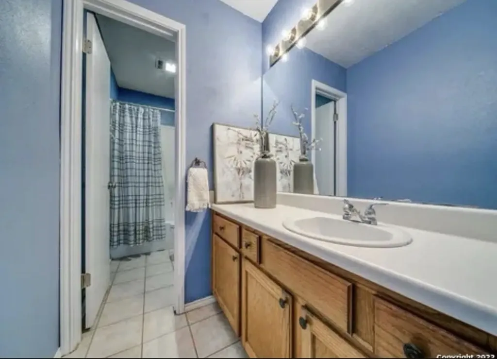 5775 Larkdale Drive San Antonio TX 78233