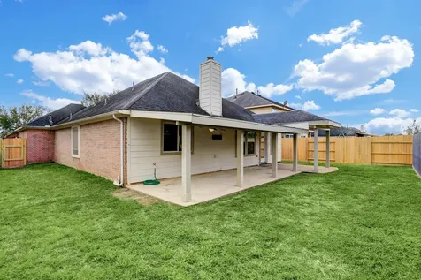 7605 Waterlilly Lane Pearland TX 77581