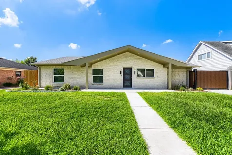 8815 Sharpview Drive Houston TX 77036