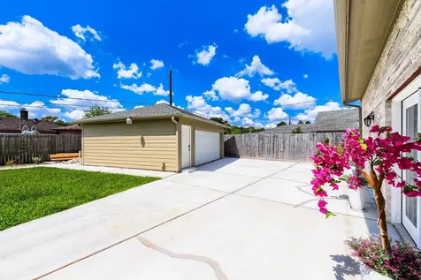 8815 Sharpview Drive Houston TX 77036