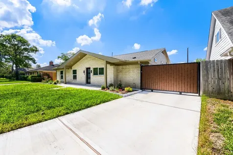 8815 Sharpview Drive Houston TX 77036
