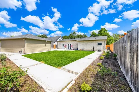 8815 Sharpview Drive Houston TX 77036