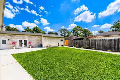 8815 Sharpview Drive Houston TX 77036
