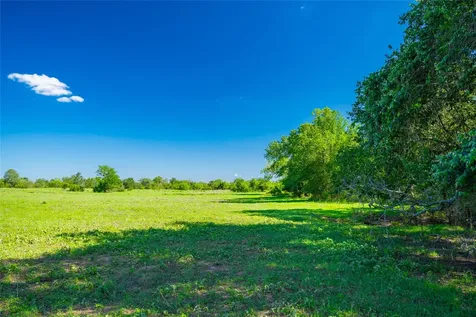 0 Sparta Field Road Waelder TX 78959