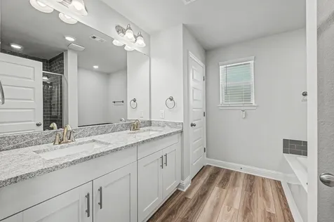 601 Greystone Lane Angleton TX 77515