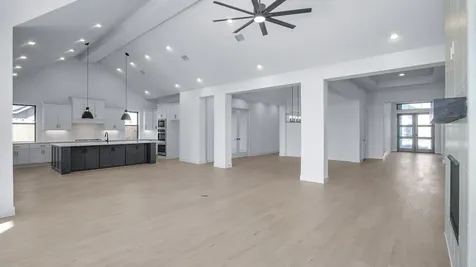 1223 Basset Hound Drive Montgomery TX 77316