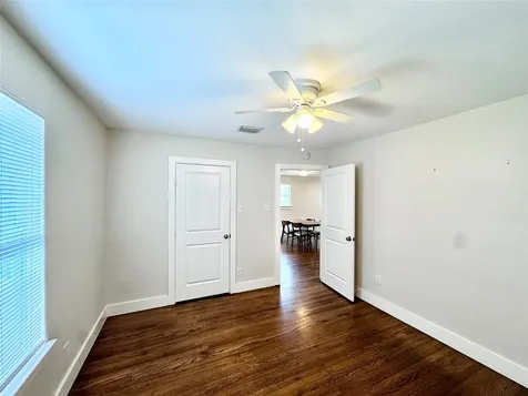 1035 Louise Street Houston TX 77009