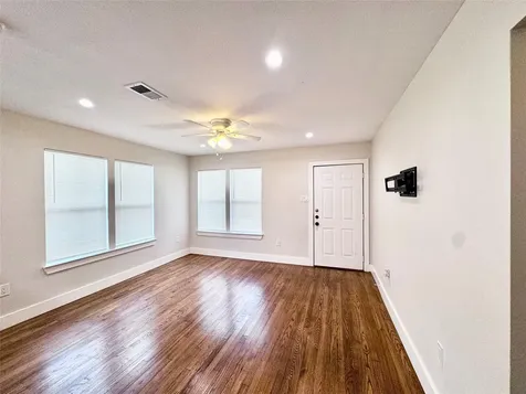 1035 Louise Street Houston TX 77009
