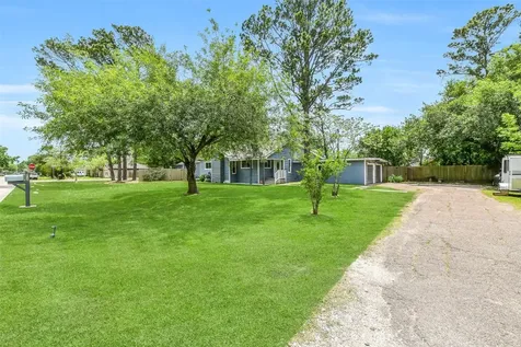4712 33rd Street Dickinson TX 77539