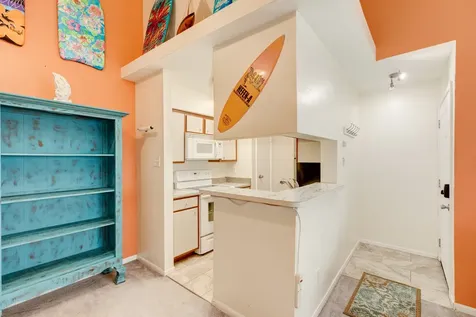 3506 Cove View Boulevard 610 Galveston TX 77554