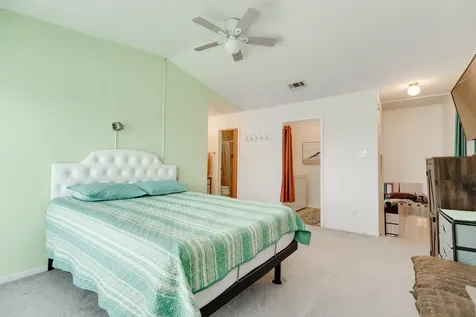 3506 Cove View Boulevard 610 Galveston TX 77554