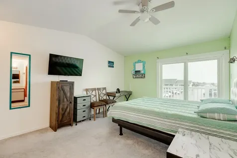 3506 Cove View Boulevard 610 Galveston TX 77554