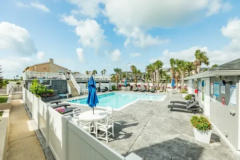 3506 Cove View Boulevard 610 Galveston TX 77554