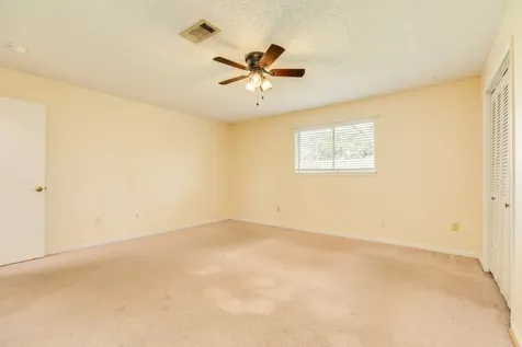 1030 Maple Street Clute TX 77531