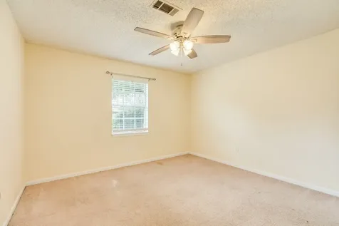 1030 Maple Street Clute TX 77531
