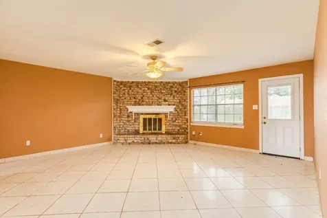 1030 Maple Street Clute TX 77531