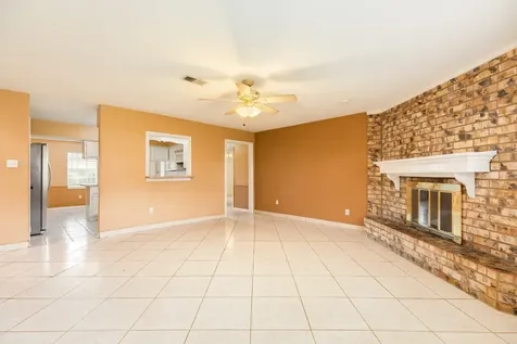 1030 Maple Street Clute TX 77531
