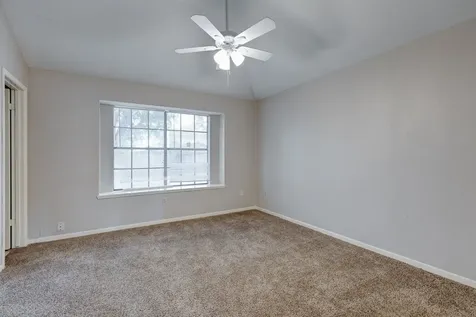 5102 Parsley Street Baytown TX 77521