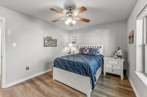 1337 Green Briar Drive Huntsville TX 77340